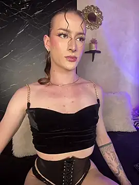 Snapshot of Alana_Stone chatting on May 18, 2026, 6:45 pm Alana Stone online show from May 18, 2026, 6:45 pm