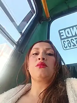 Snapshot of Alejandra_N chatting on May 9, 2026, 1:58 pm Alejandra N online show from May 9, 2026, 1:58 pm