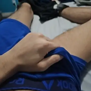 Snapshot of AnonymousTwinkie chatting on February 6, 2026, 2:46 pm AnonymousTwinkie online show from February 6, 2026, 2:46 pm