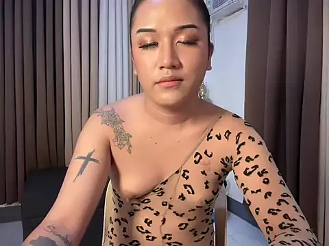 Snapshot of savanna_pleasure chatting on May 16, 2026, 10:36 am savanna pleasure online show from May 16, 2026, 10:36 am