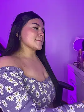 Snapshot of abby_gonzales chatting on May 7, 2026, 7:01 am abby gonzales online show from May 7, 2026, 7:01 am