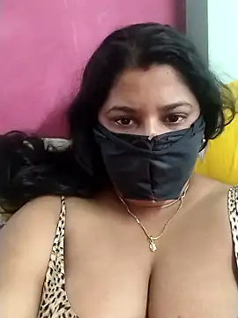 pinkisaha75 online show from June 1, 2026, 12:16 pm