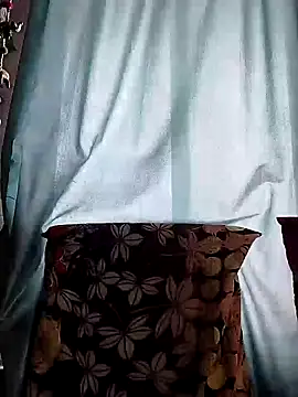 pinkisaha75 online show from February 26, 2026, 6:24 am