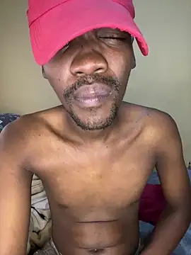 BigAndBeaut online show from April 13, 2026, 8:51 am