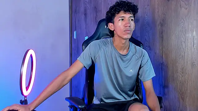 neitan miller  online show from April 13, 2026, 12:31 pm