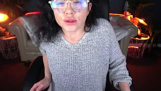 Dafni Monn online show from March 17, 2026, 6:38 am