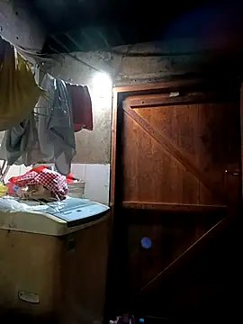 yu--yo online show from April 12, 2026, 4:10 pm