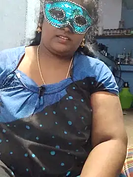 divyasree1431 online show from February 14, 2026, 5:35 pm