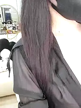 Pari Kilian22 online show from March 1, 2026, 9:04 pm