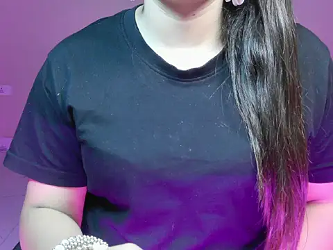 CutieVibe01 online show from February 4, 2026, 6:14 pm