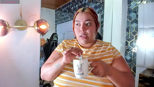 tatikanyx online show from March 14, 2026, 12:44 pm