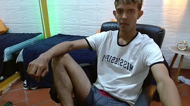 Snapshot of eric_oslo chatting on January 9, 2026, 6:37 pm eric oslo online show from January 9, 2026, 6:37 pm