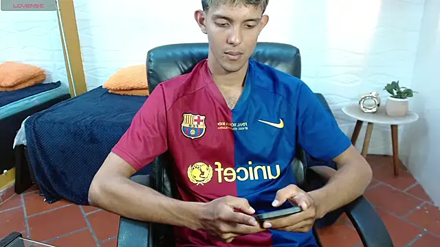 Snapshot of eric_oslo chatting on January 8, 2026, 6:58 pm eric oslo online show from January 8, 2026, 6:58 pm