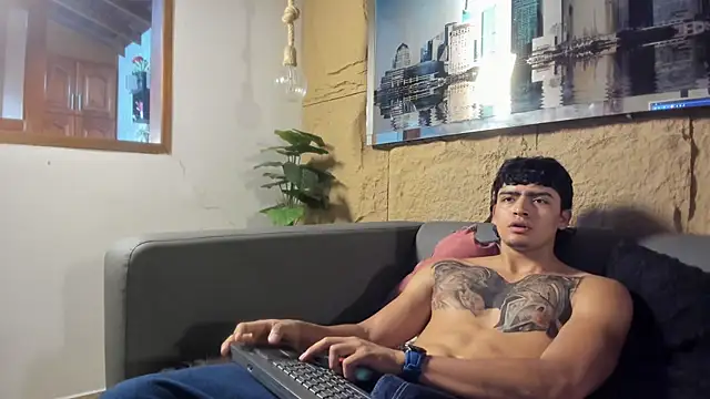 elliot colton online show from February 12, 2026, 8:52 pm