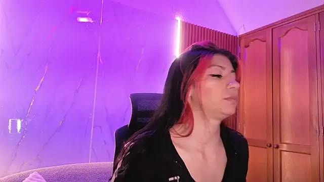 dulcetorresvg online show from March 29, 2026, 3:19 am