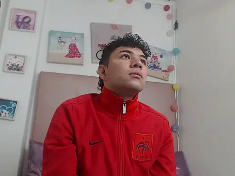 iam  lukas   online show from January 12, 2026, 2:02 pm