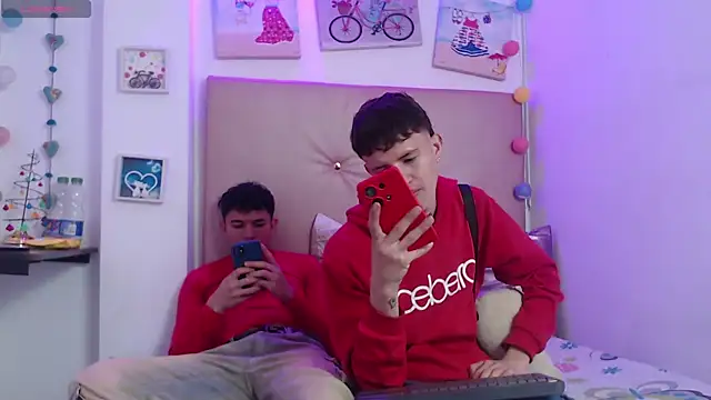 iam  lukas   online show from January 8, 2026, 4:13 pm