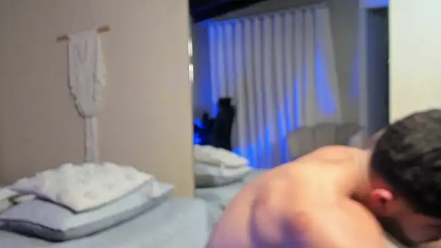 Snapshot of Thiago_moretti chatting on February 27, 2026, 11:04 pm Thiago moretti online show from February 27, 2026, 11:04 pm