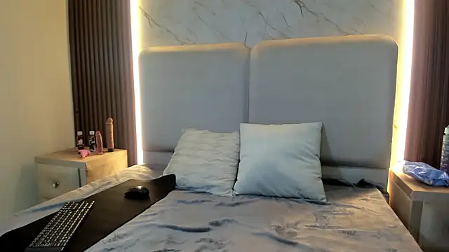 Snapshot of GraceAlexa12 chatting on February 23, 2026, 2:17 pm GraceAlexa12 online show from February 23, 2026, 2:17 pm