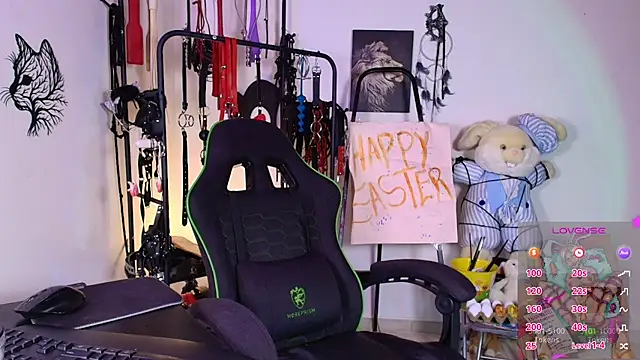 ariannaconnor  online show from April 4, 2026, 2:07 am