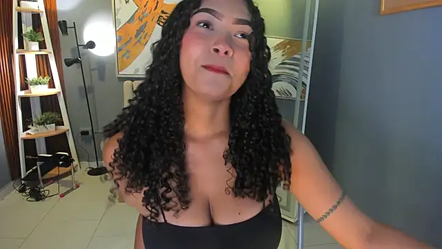 Snapshot of ailann_ chatting on January 15, 2026, 8:01 pm ailann online show from January 15, 2026, 8:01 pm