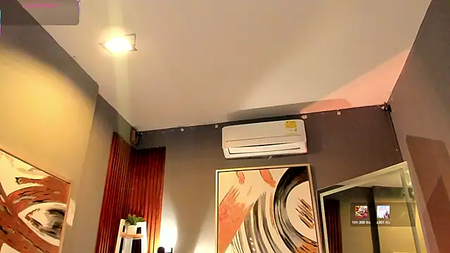 Snapshot of ailann_ chatting on April 21, 2026, 1:42 am ailann online show from April 21, 2026, 1:42 am