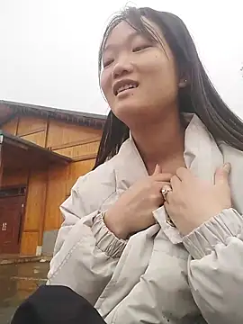 Snapshot of Hina2xx chatting on February 3, 2026, 2:53 am Hina2xx online show from February 3, 2026, 2:53 am