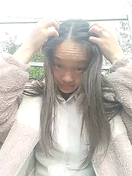 Snapshot of Hina2xx chatting on February 24, 2026, 2:23 am Hina2xx online show from February 24, 2026, 2:23 am