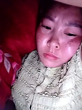 Snapshot of feli-00 chatting on January 10, 2026, 11:44 pm feli-00 online show from January 10, 2026, 11:44 pm