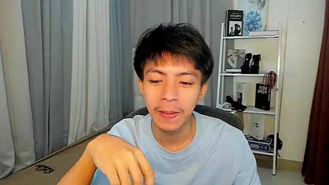 davincihugecock online show from February 6, 2026, 4:14 pm