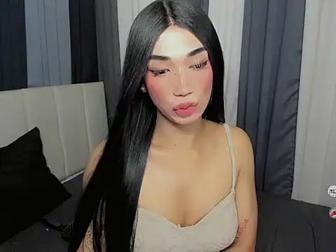 FyangFoxx online show from April 8, 2026, 5:58 pm