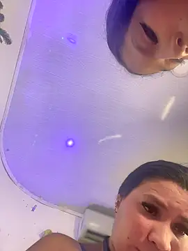 YaraXX1 online show from February 8, 2026, 3:26 am