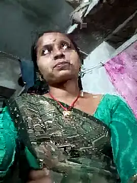 Snapshot of Hirdesh_sahu chatting on April 18, 2026, 4:42 pm Hirdesh sahu online show from April 18, 2026, 4:42 pm