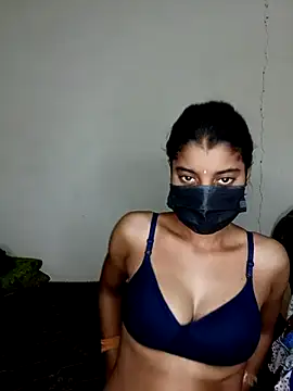 Snapshot of Erotic-Girl chatting on June 19, 2026, 5:52 pm Erotic-Girl online show from June 19, 2026, 5:52 pm