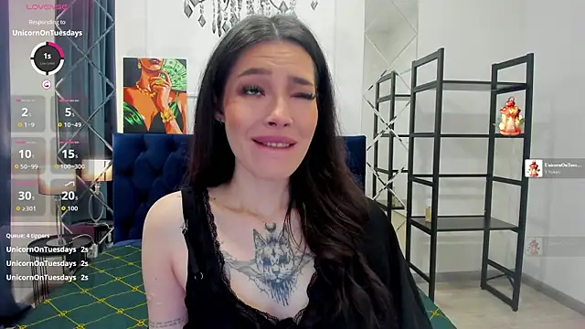 Snapshot of IvyDainty chatting on May 19, 2026, 1:32 am IvyDainty online show from May 19, 2026, 1:32 am