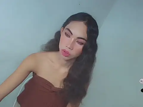 Massivecockfiona online show from February 15, 2026, 7:51 am