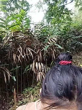 Snapshot of miray- chatting on February 28, 2026, 1:05 am miray- online show from February 28, 2026, 1:05 am