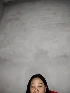 Snapshot of miray- chatting on February 17, 2026, 3:09 pm miray- online show from February 17, 2026, 3:09 pm