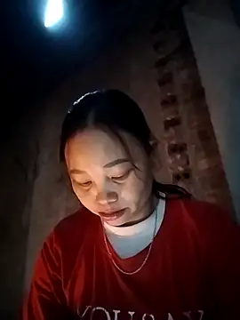 Snapshot of miray- chatting on February 23, 2026, 1:07 am miray- online show from February 23, 2026, 1:07 am