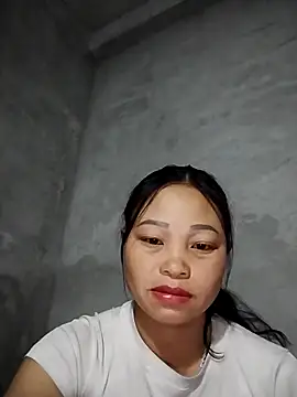 Snapshot of miray- chatting on March 1, 2026, 8:09 pm miray- online show from March 1, 2026, 8:09 pm