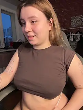 AnnaSeint online show from February 21, 2026, 1:57 pm