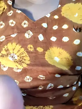 Desi Nil pori online show from February 26, 2026, 5:02 pm