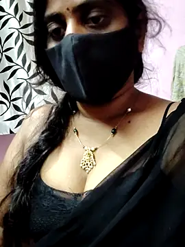 Snapshot of suma_telugu1 chatting on May 26, 2026, 1:58 am suma telugu1 online show from May 26, 2026, 1:58 am
