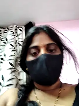 Snapshot of suma_telugu1 chatting on May 31, 2026, 2:28 am suma telugu1 online show from May 31, 2026, 2:28 am