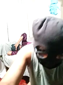 lancerlove online show from March 21, 2026, 4:22 pm