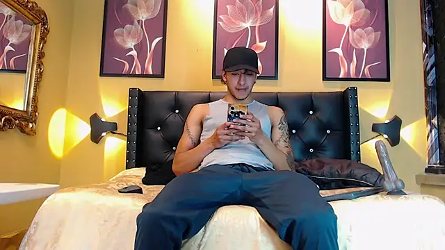 Snapshot of bruno_do_santos chatting on February 13, 2026, 5:51 am bruno do santos online show from February 13, 2026, 5:51 am