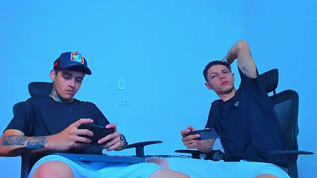 Thomas-Wil online show from April 5, 2026, 11:00 pm