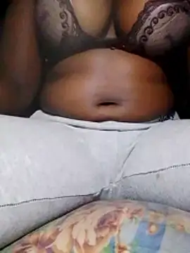 Snapshot of Oratilwe09 chatting on February 6, 2026, 6:31 am Oratilwe09 online show from February 6, 2026, 6:31 am