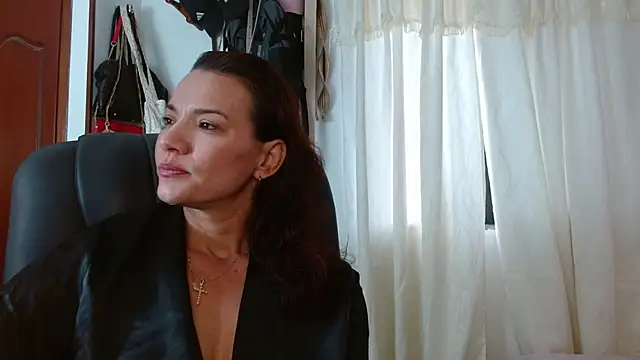 Snapshot of Scarlett_3X chatting on February 22, 2026, 11:45 am Scarlett 3X online show from February 22, 2026, 11:45 am