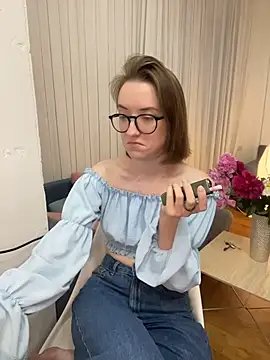 Snapshot of Persephone_Kore chatting on May 30, 2026, 6:13 pm Persephone Kore online show from May 30, 2026, 6:13 pm